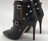 Ботильоны Valentino Rockstud черные