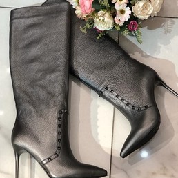 Сапоги Valentino Garavani на высоком каблуке