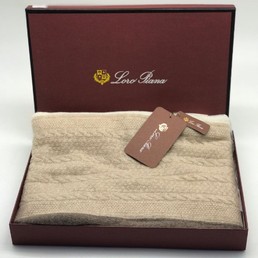 Шарф кашемировый Loro Piana с косами