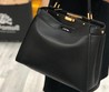 Сумка черная Fendi Peekaboo