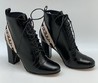 Черные ботильоны Gucci с лого