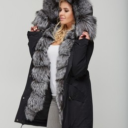 Парка с мехом чернобурки
