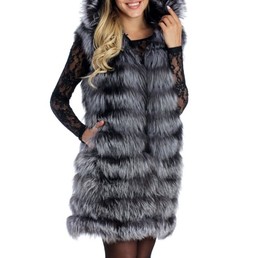 Шуба трансформер с капюшоном из чернобурки