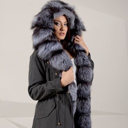 Парка с мехом чернобурки