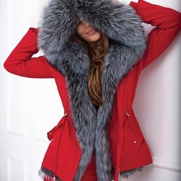 Парка с мехом чернобурки
