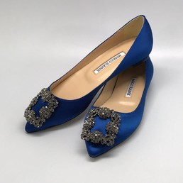 Женские атласные синие балетки Manolo Blahnik