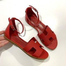 Красные кожаные сандалии Hermes