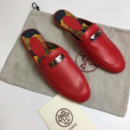 Женские красные мюли Hermes