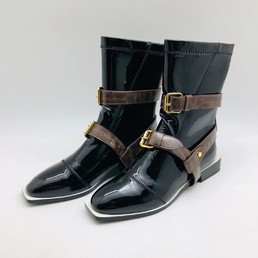 Кожаные женские полусапоги Fendi черные