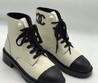 Ботинки на шнуровке Chanel белые