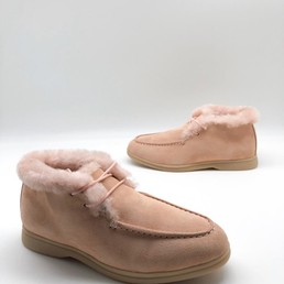 Зимние женские лоферы Loro Piana пудровые