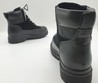 Женские кожаные ботинки Chanel черные