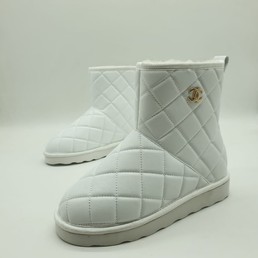 Сапоги зимние Chanel белые