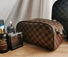 Дорожная косметичка Louis Vuitton коричневая