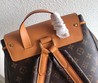 Женский кожаный рюкзак Louis Vuitton коричневый