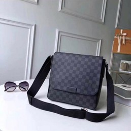 Мужская кожаная сумка Louis Vuitton серая