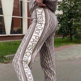 Женский костюм спортивный Christian Dior бежевый