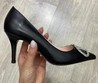 Женские кожаные туфли Valentino черные