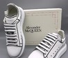 Мужские кроссовки кожаные Alexander McQueen белые