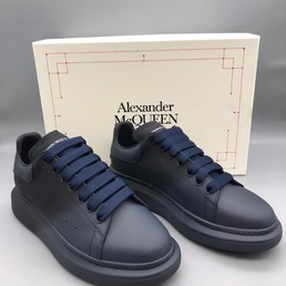 Мужские кроссовки кожаные Alexander McQueen черные