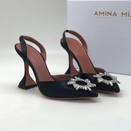 Женские туфли Amina Muaddi черные