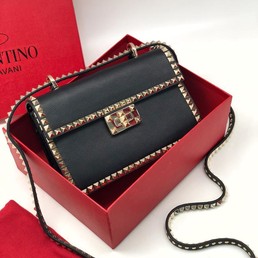 Женская сумка Valentino Rockstud No Limit черная 21,5Х12