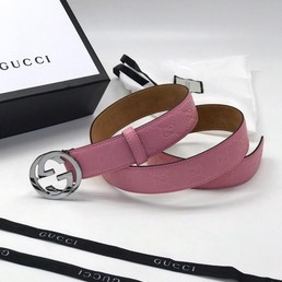 Женский ремень Gucci кожаный розовый серебристая бляшка