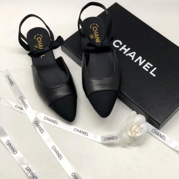 Женские кожаные туфли Chanel Мери-Джейн черные