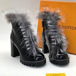 Женские осенние кожаные ботильоны Louis Vuitton черные с отделкой из меха
