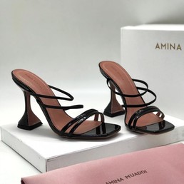Босоножки Amina Muaddi черные