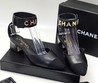 Женские кожаные туфли Chanel черные