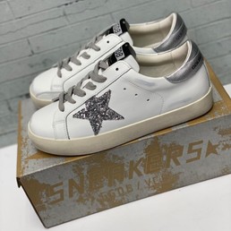 Кеды Golden Goose белые с серебристой звездой