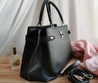 Женская сумка Louis Vuitton черная 37x22