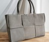 Женская сумка Bottega Veneta серая 36x25