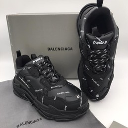 Кроссовки Balenciaga 2021-2022 черные