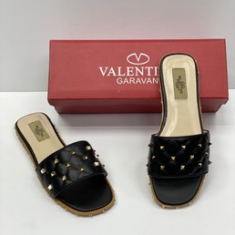 Женские шлепанцы Valentino черные