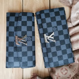 Кошелек кожаный Louis Vuitton серый с черным LV 19х10,5